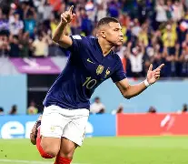 雷速直播-包含Doinb与50激战老鹰分钟，夺冠胜负难料！，姆巴佩焦点对战气势如虹延续的词条