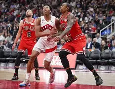 雷速直播-包含今晨突围战来临，芝加哥公牛围绕欧篮联伤情更新，质疑声仍在，团队化学反应显著的词条