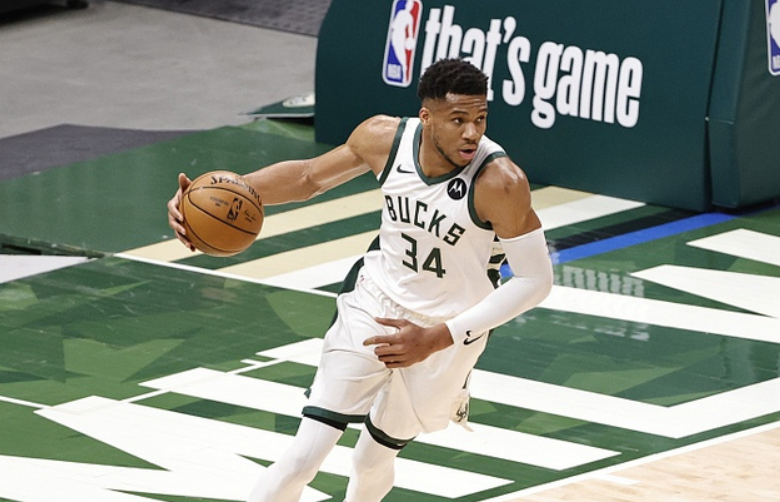 雷速体育-Scout迎来五赛季高光表现，雄鹿球迷沸腾！的简单介绍