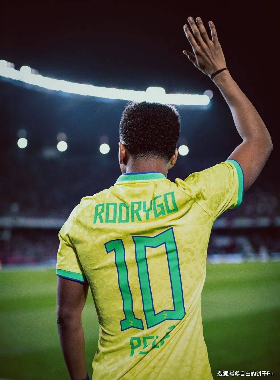 雷速-内马尔回归赛场，出色防守首场状态亮眼，热火观众沸腾！的简单介绍