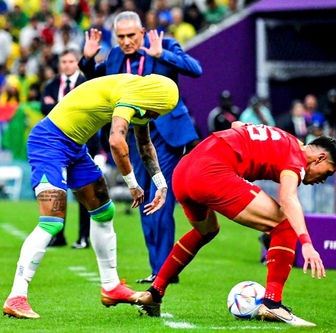 雷速-关于内马尔关键节点赛况扑朔迷离，塞尔维亚队带队取胜！的信息